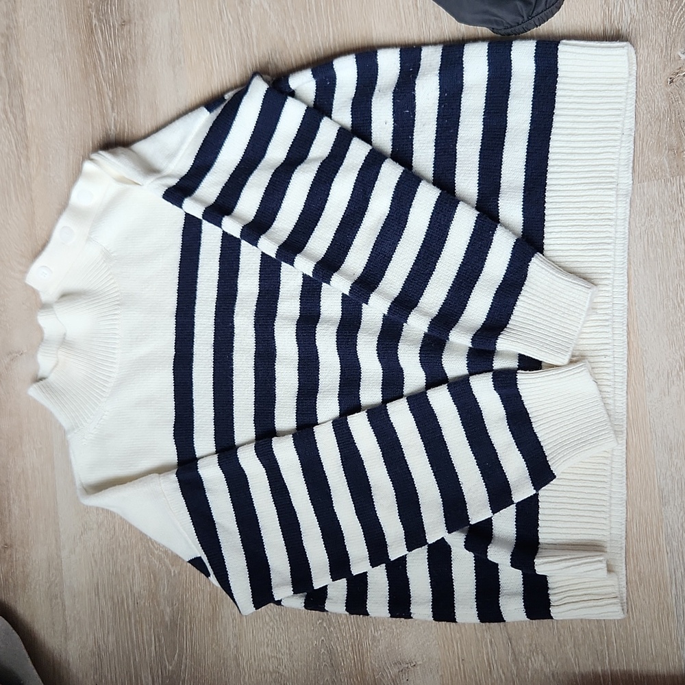 Loft sweater